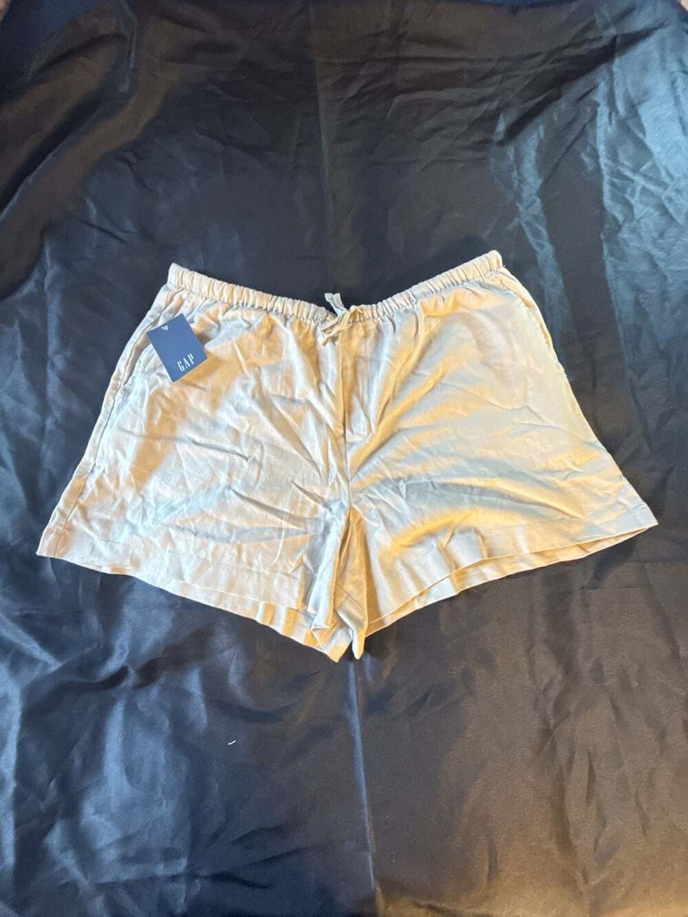 Gap Linen Pull On Short